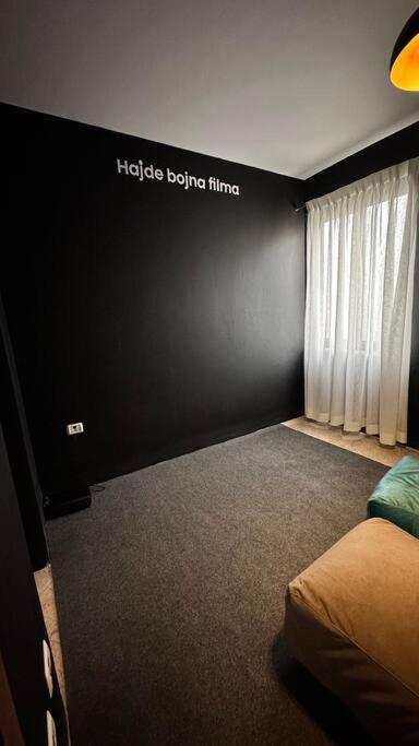 Super House Blloku - 3 Rooms Тирана Экстерьер фото