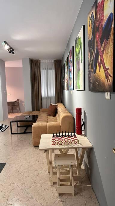 Super House Blloku - 3 Rooms Тирана Экстерьер фото